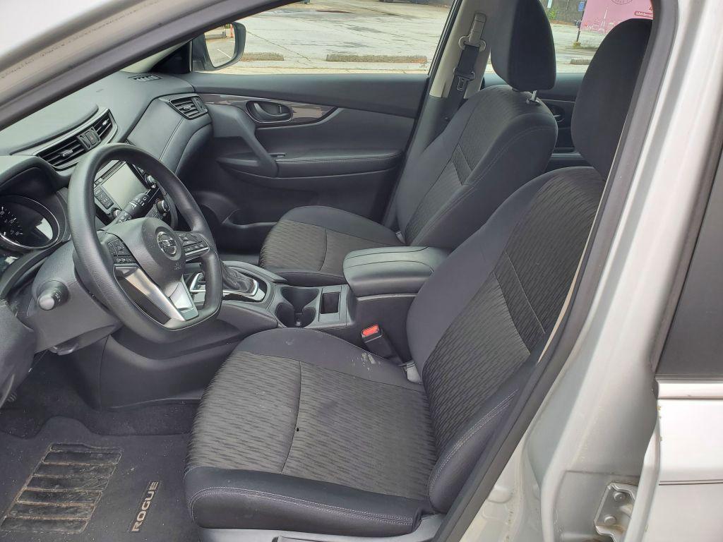 2019 Nissan Rogue S - Photo 8