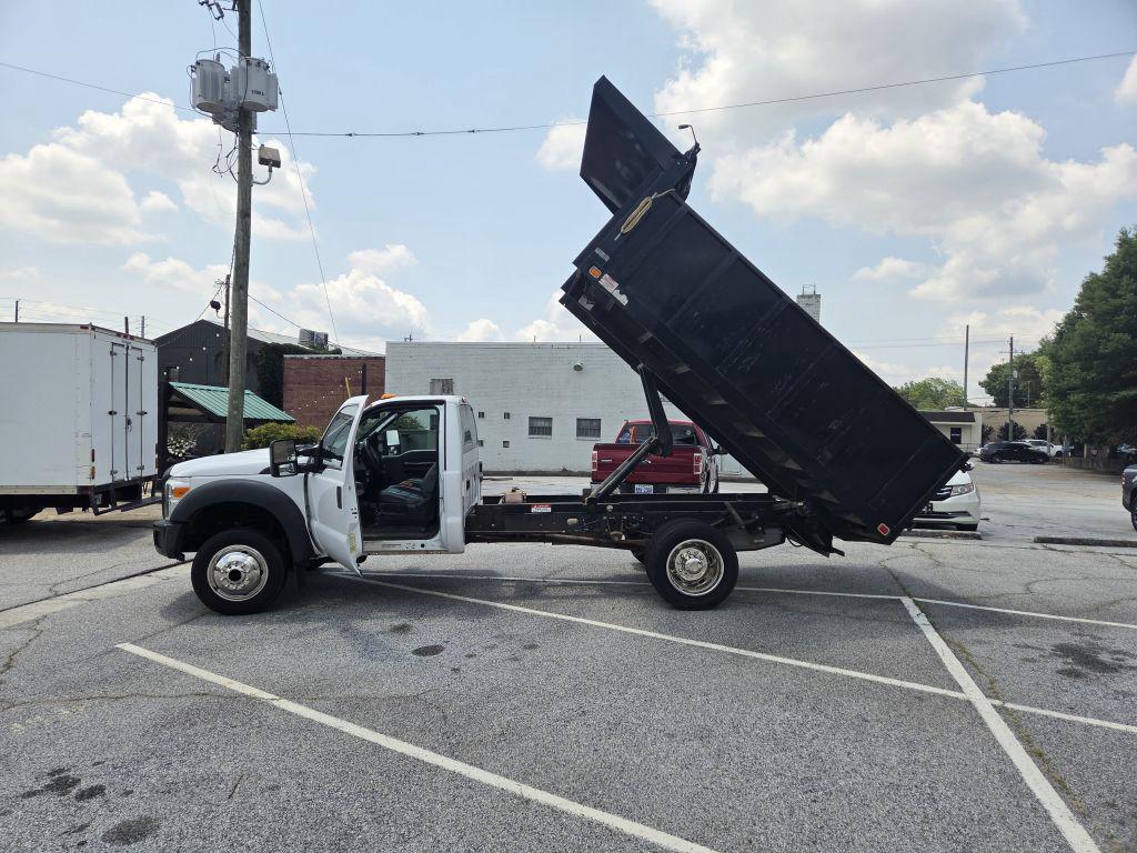 2014 Ford F-550 - Photo 6