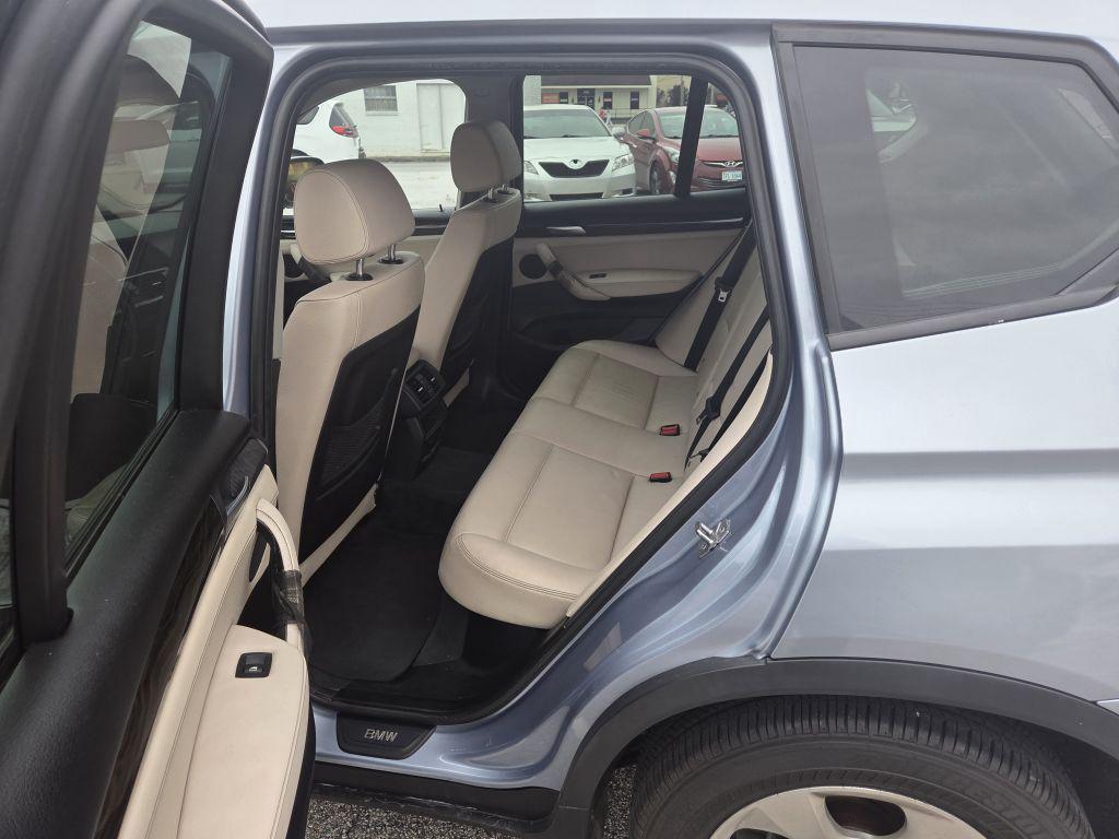 2012 BMW X3 xDrive28i - Photo 6